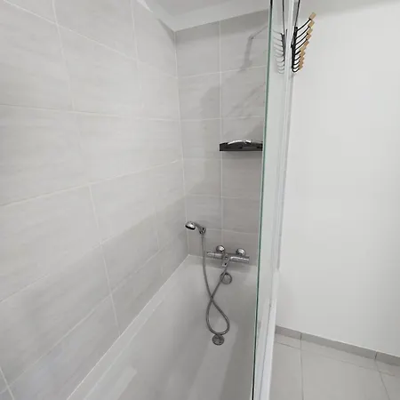 Daire Rivage D'or - 2-bedroom With Pool, Air Conditioning And Parking *